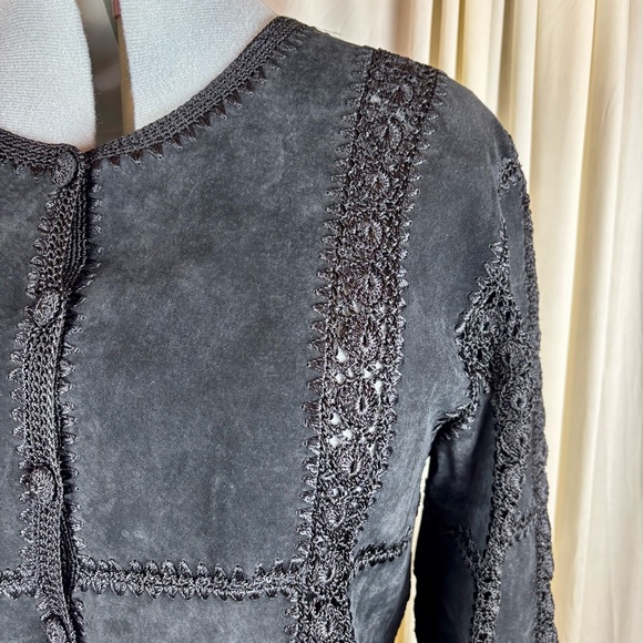 Scully Vintage Suede / Crocheted Black Patchwork Button Dn Boho Cardigan Jacket - Picture 4 of 13